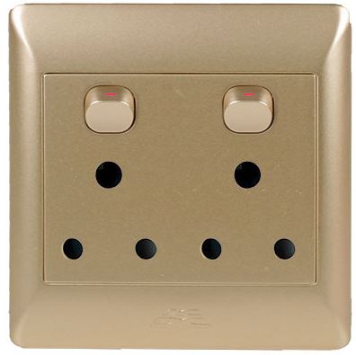2x16A SWITCHED SOCKET OUTLET 4x4 C/W CHAMPAGNE COVER PLATE