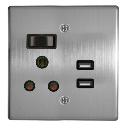 16A SWITCHED SOCKET 4X4 + USB C/W SILVER STEEL COVER PLATE